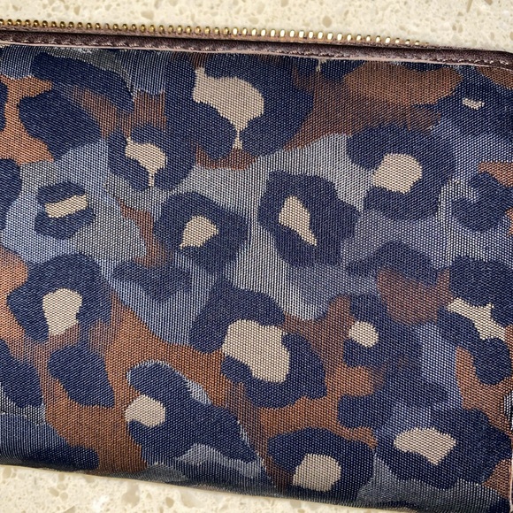 Roberto Cavalli animal print full size wallet - Picture 12 of 13